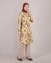 Abstract Print Belted Rayon Top