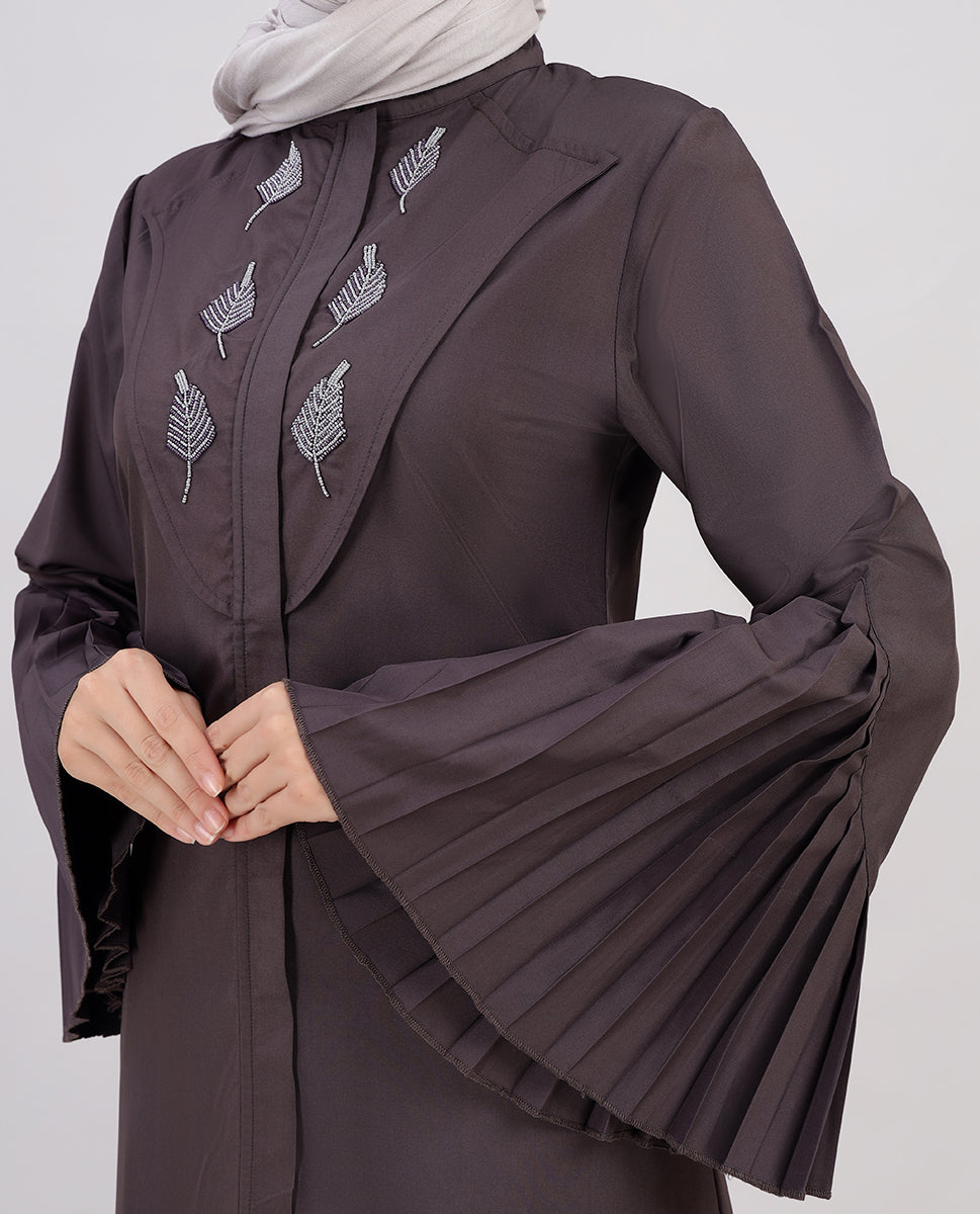 Elegant Grandeur Flared Sleeves Abaya