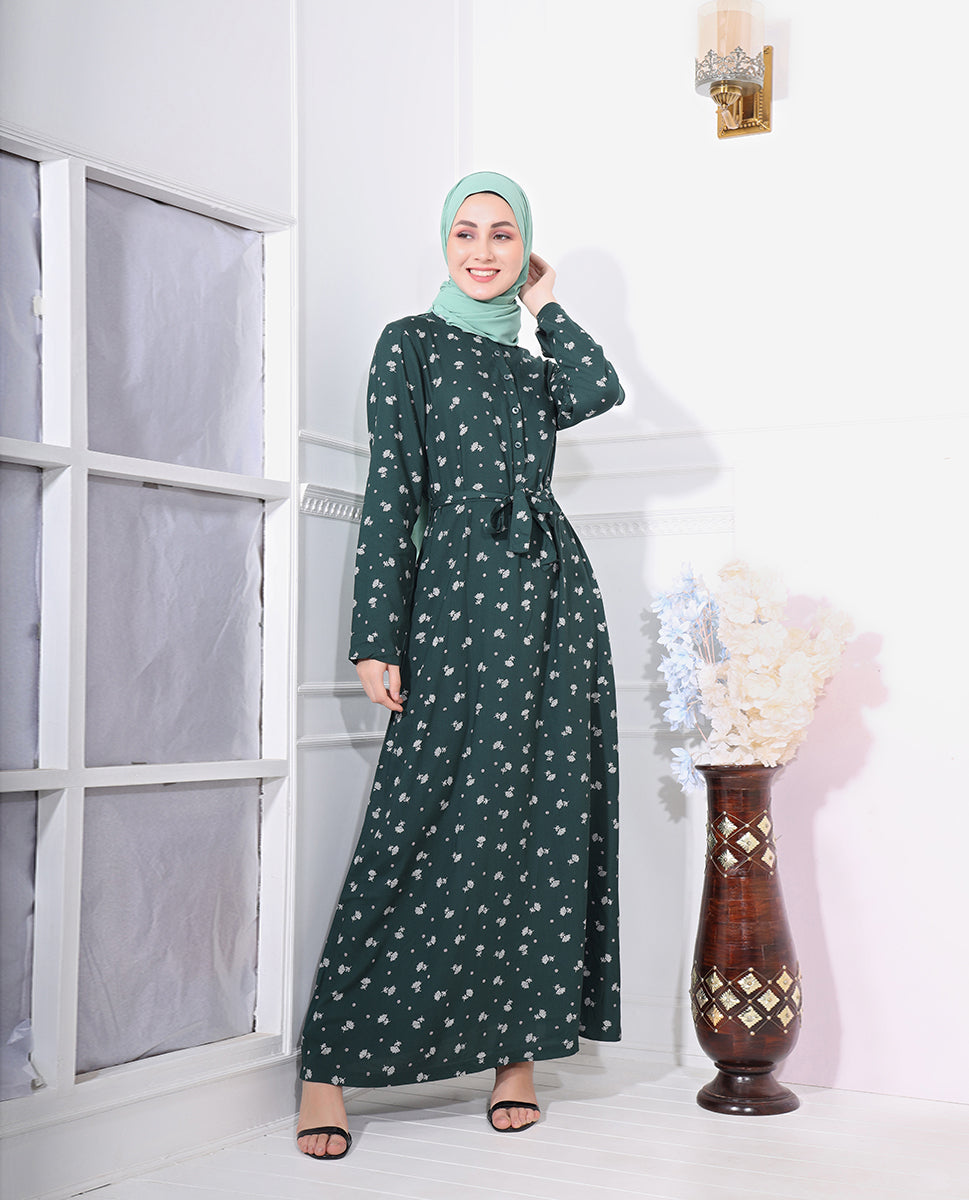 Front view of precious pine printed abaya – modest abaya design