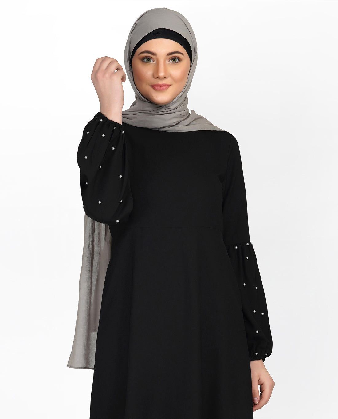 Pearl Embellished Black Puffed Sleeve Abaya