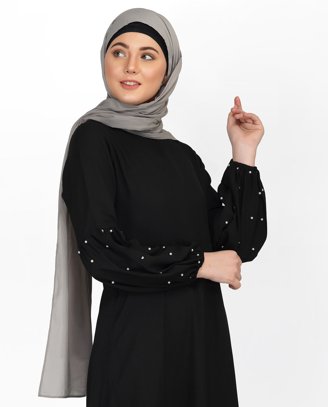 Pearl Embellished Black Puffed Sleeve Abaya