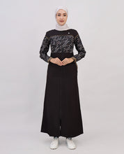 Digital Black Full Front Open Jilbab