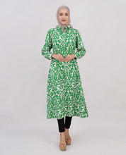 Emerald Dream Printed Rayon Top