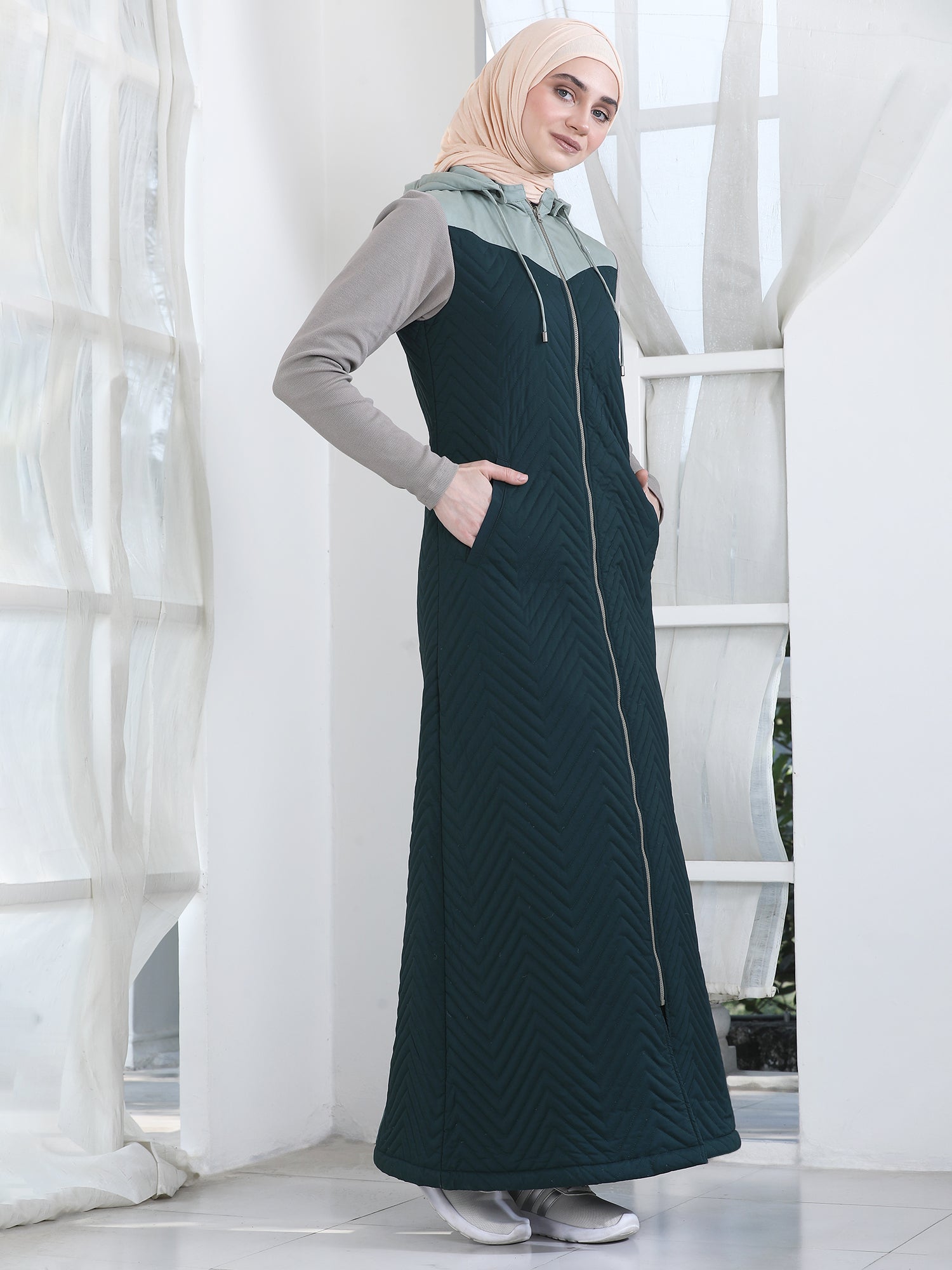 Forest Mist Full Front Open Winter Jilbab