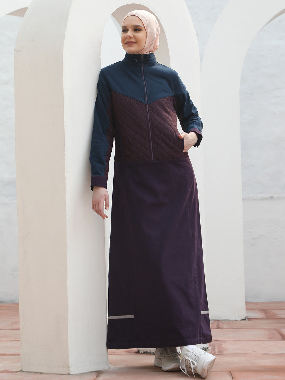 Mystic Plum High Neck Collared Winter Jilbab