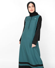 Tapestry Green Colour Blocking Jilbab