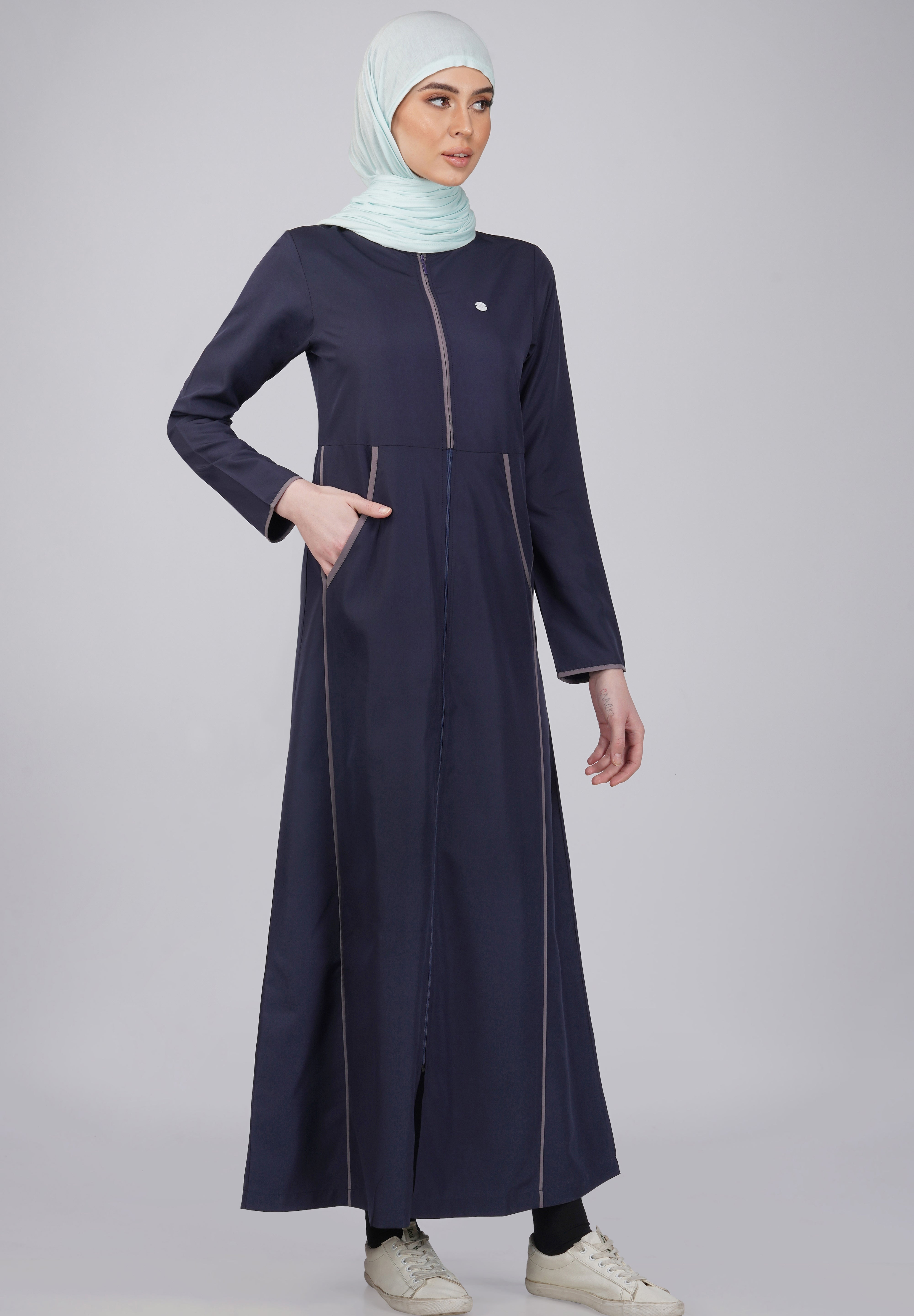 Smart Fashionista Navy Jilbab