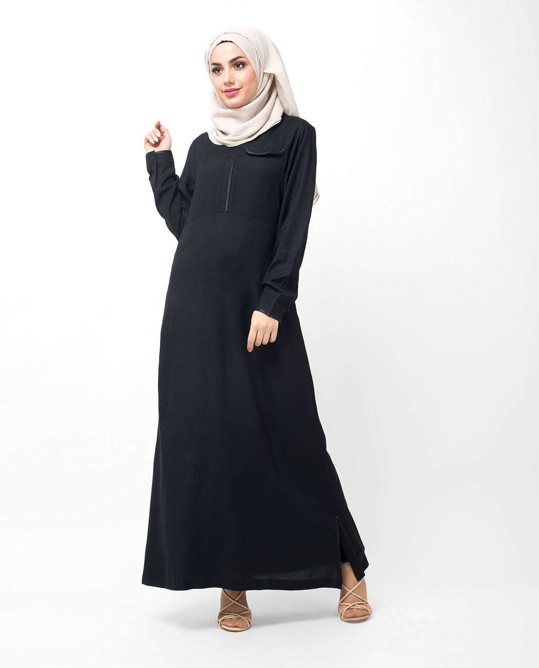 Satin Detail V Neck Black Abaya