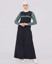 Midnight Black And Green Contrast Jilbab