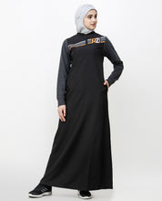 Contrast Sleeve Black Printed Jilbab