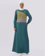 Pine Green Color Contrast Jilbab