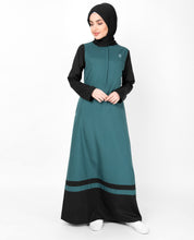 Tapestry Green Colour Blocking Jilbab