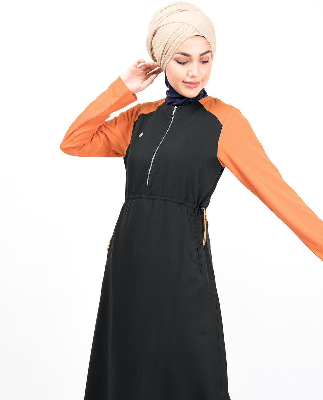 Black & Orange Toggle Zipper Jilbab