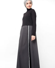 Black & Grey One Stripe Abaya