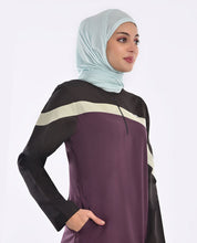 Plum And Black Diagonal Contrast Jilbab