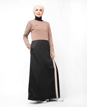 Black & Brown Contrast Stripe Jilbab