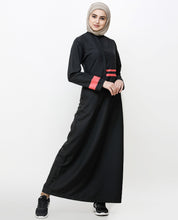 Off Center Black Placket Jilbab