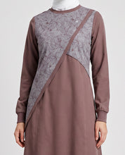 Urban Fashionista Color Contrast Jilbab