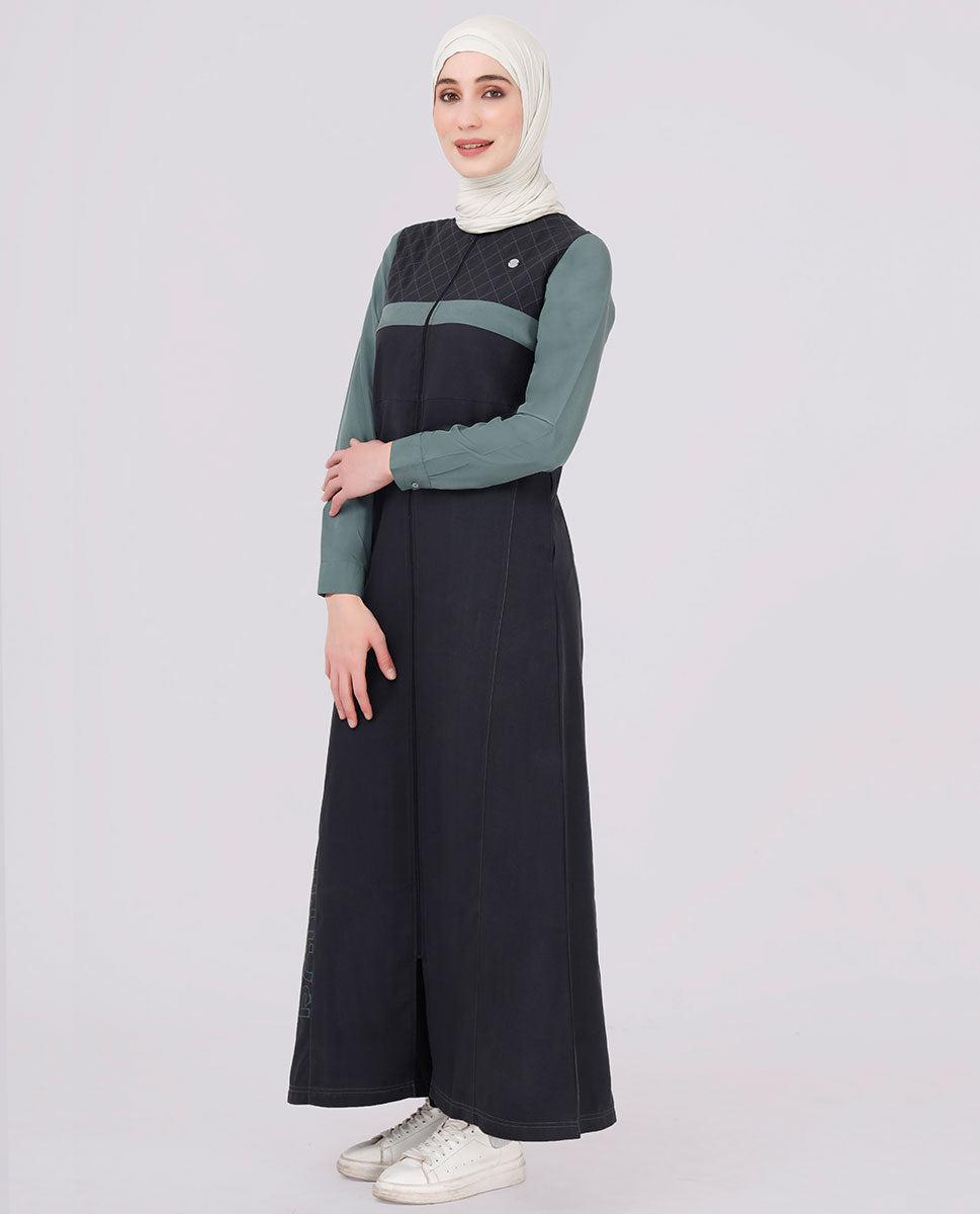 Midnight Black And Green Contrast Jilbab