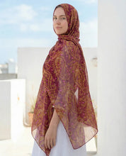 Amber Royale – Printed Georgette Hijab