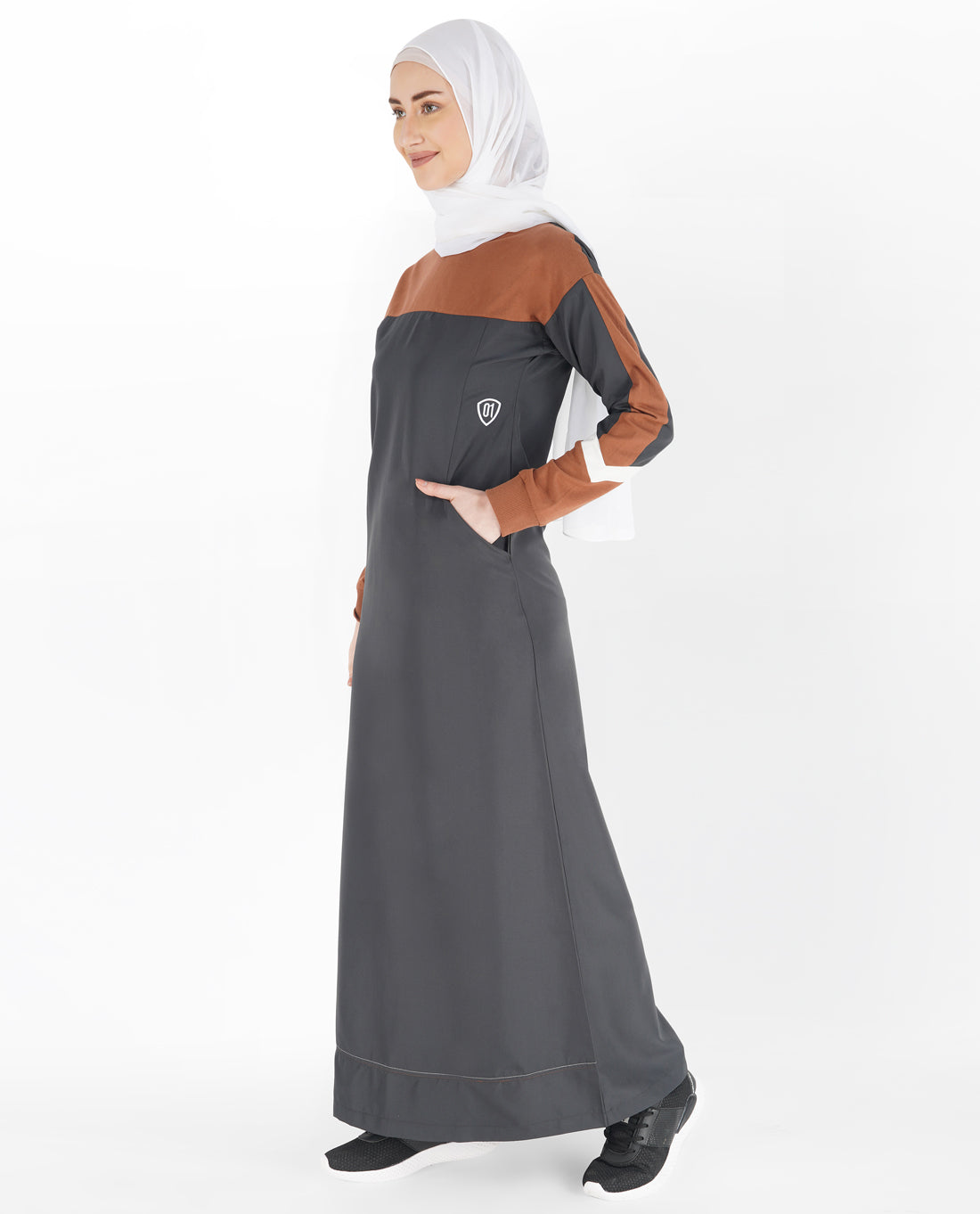 Asphalt Grey and Sequoia Brown Round Neck Jilbab