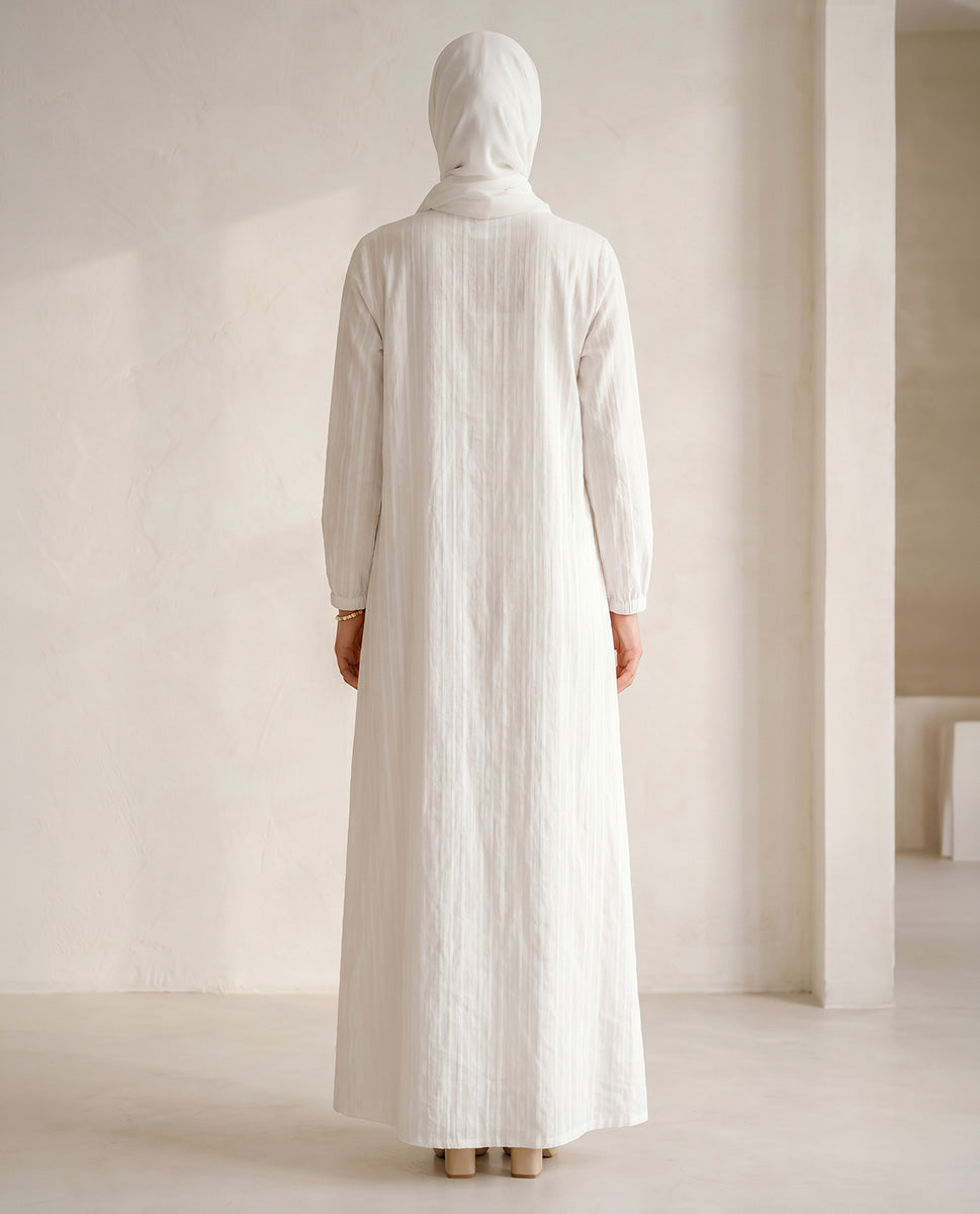 Sacred Journey Concealed Zip White Abaya