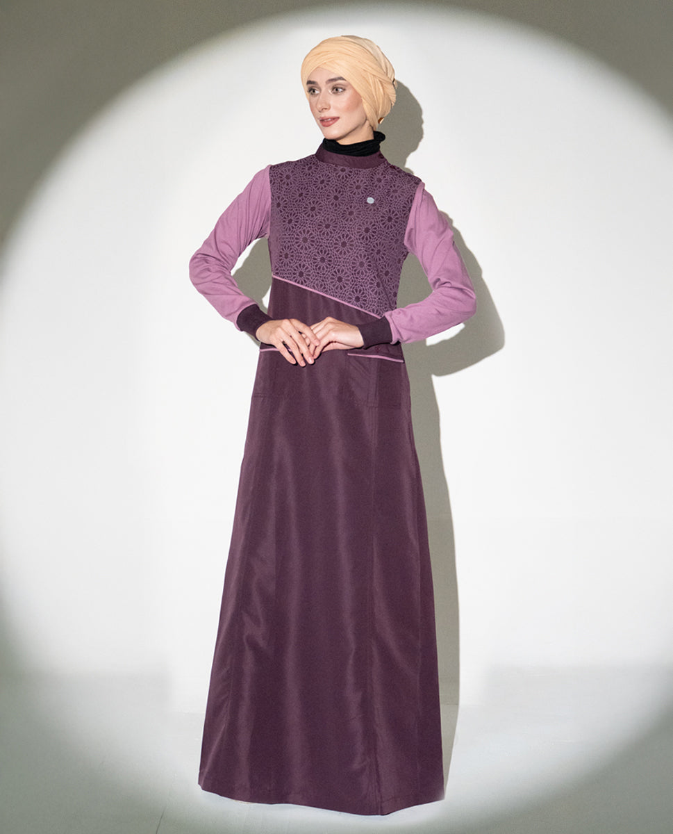Urban Essentials Geometric Print Abaya