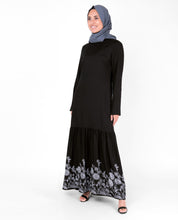 Black Floral Print Gathered Abaya