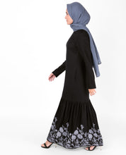 Black Floral Print Gathered Abaya