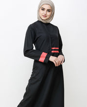 Off Center Black Placket Jilbab