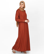 Curved Collar Slim Waist Sequoia Abaya