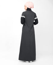 Grey Contrast Arrow Panel Jilbab