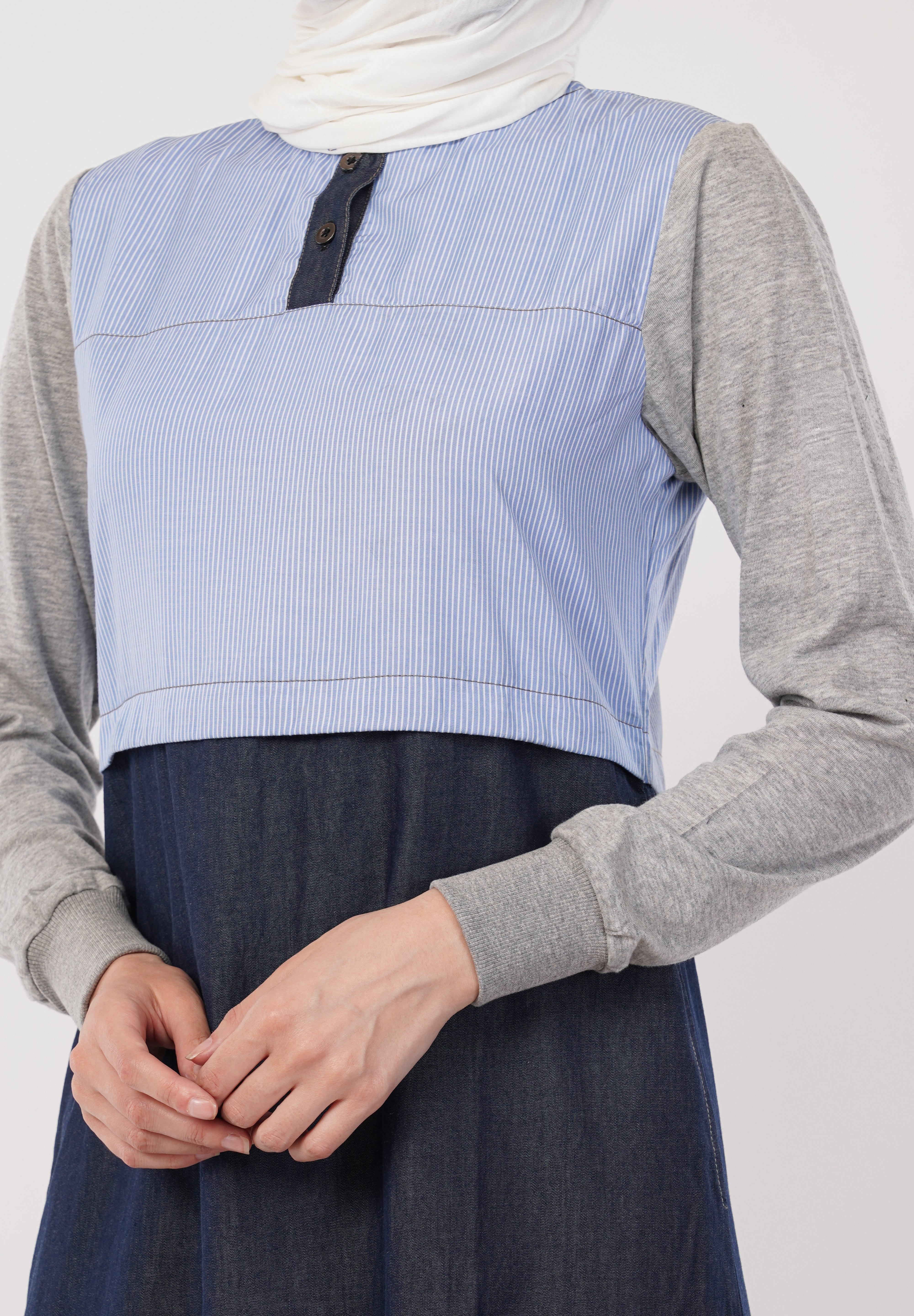 Urban Contrast Relaxed Fit Jilbab