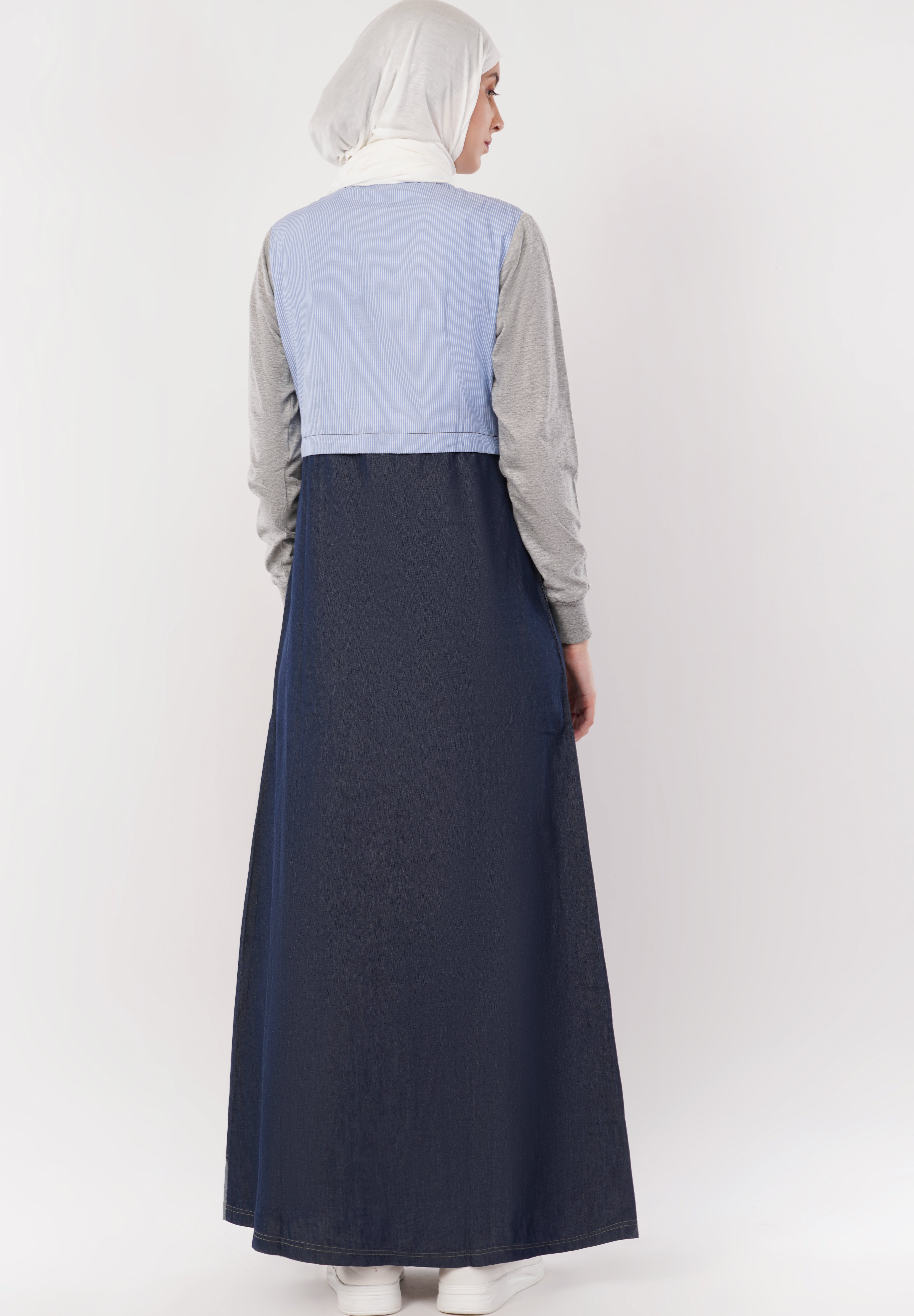 Urban Contrast Relaxed Fit Jilbab