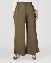 Ravera Crepe Relaxed Bottom Trouser - Olive Green