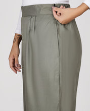 Chic Rayon Relaxed Bottom Trouser - Light Green