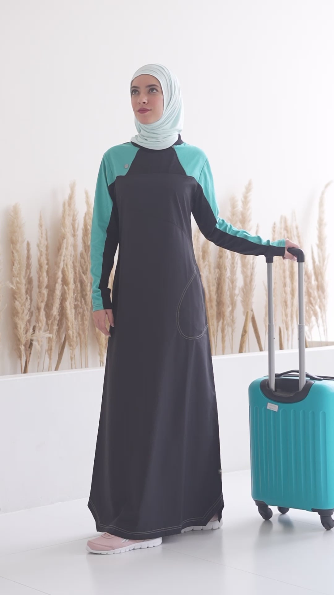 Aqua Highlights Black Jilbab