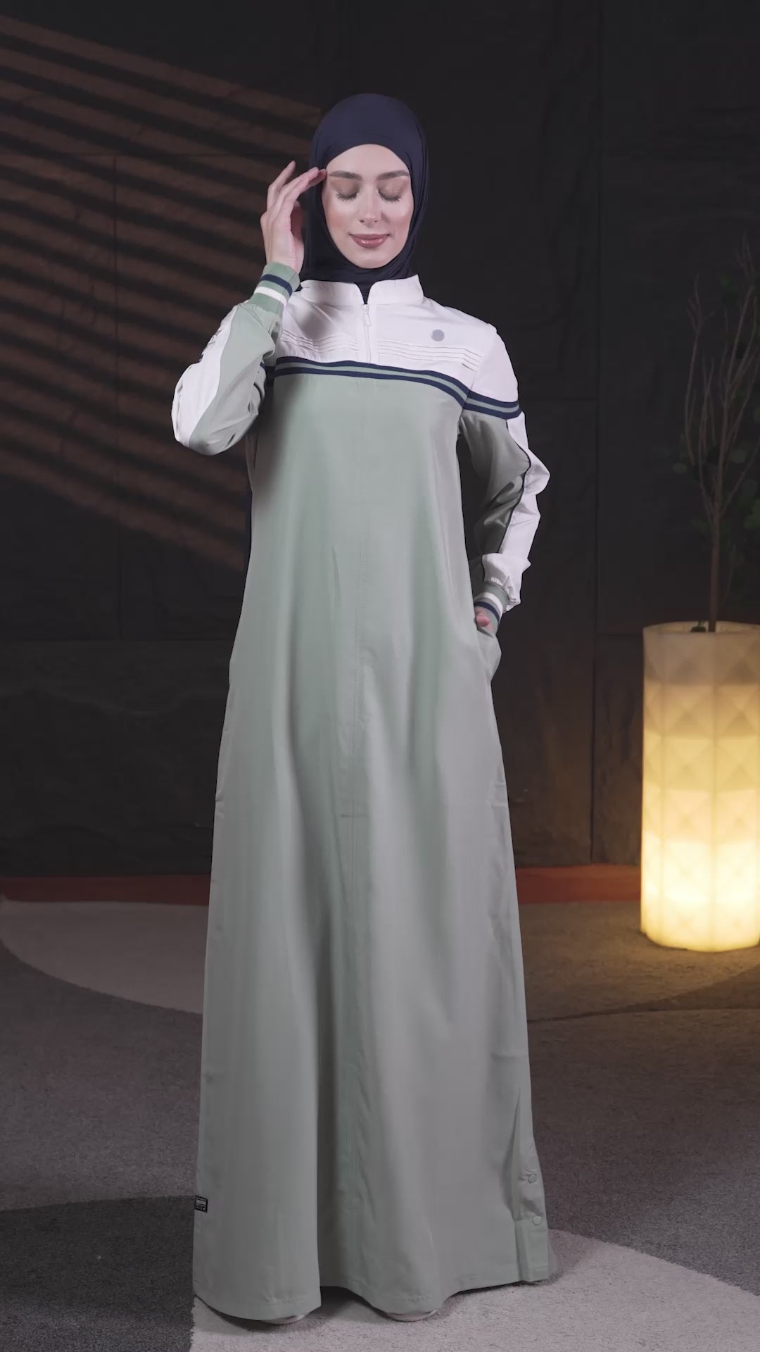 Classic Contrast Jilbab - Sage & White